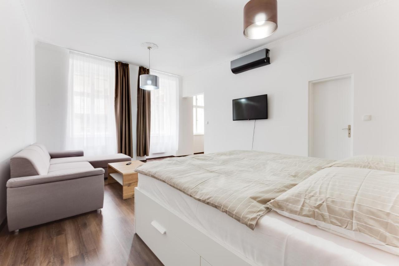 Free Days Luxury Apartment Praha Eksteriør bilde